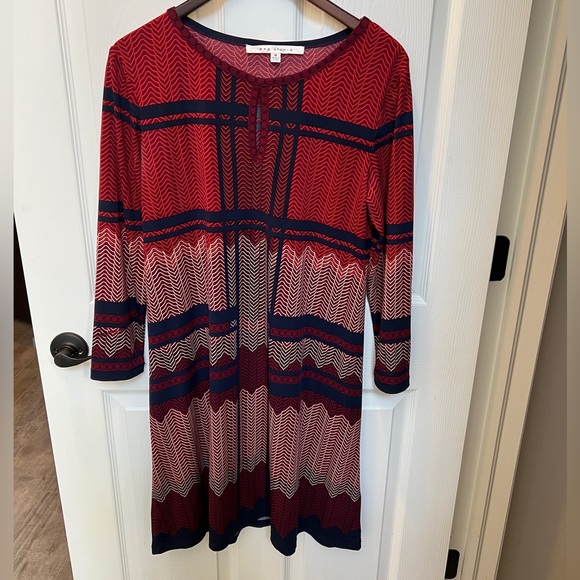 Max Studio Dresses & Skirts - Max Studio Red and Navy Long Sleeve Mini Dress Size M LIKE NEW